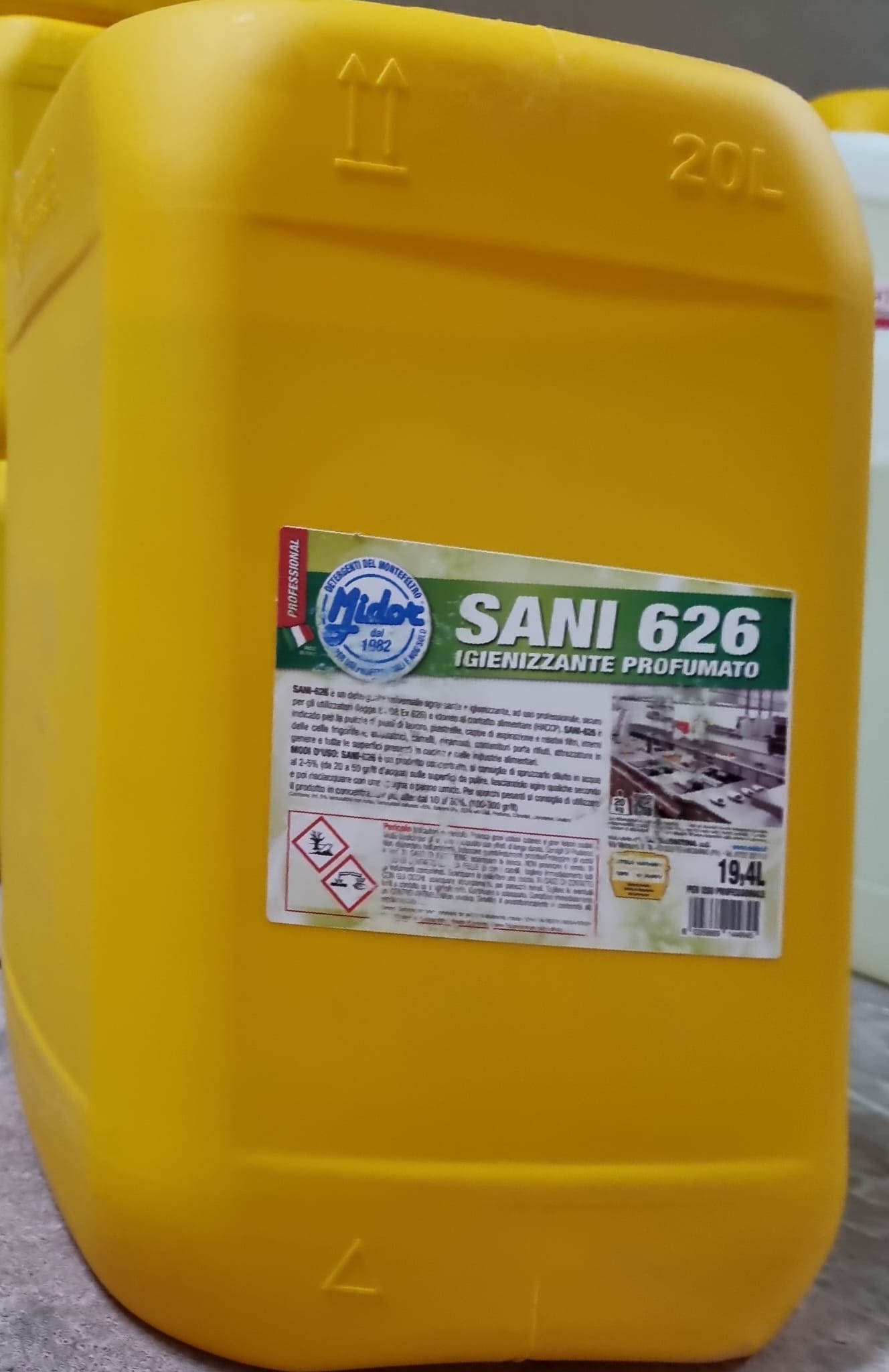 MIDPN35559 -- 000 (7025) Sani 626 kg 20- sgrassante universale - immagine 1